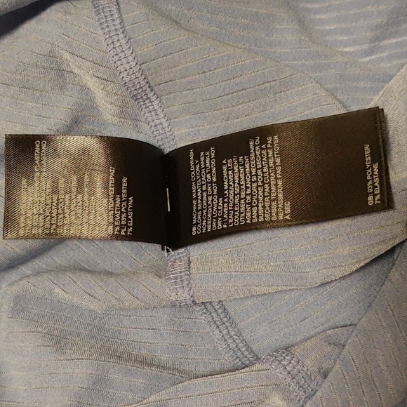 The North Face Activewear Striped Petal Sleeve Tee Women’s Large, Periwinkle - Picture 14 of 16